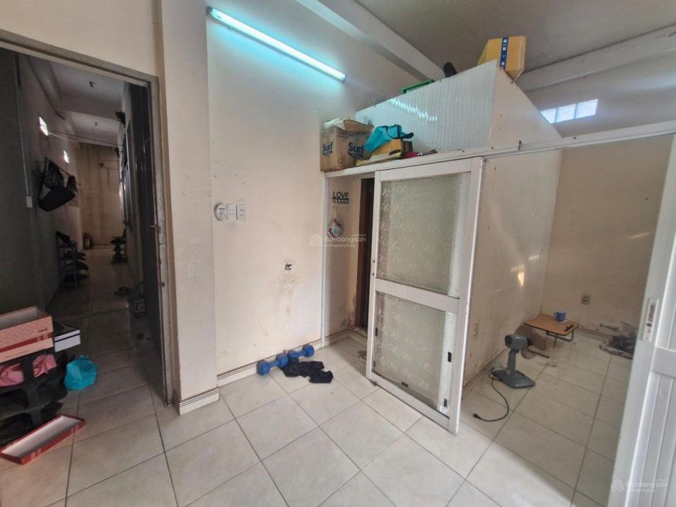 Ngay Dương Quảng Hàm, HẺM XE TẢI THÔNG, 4 tầng, 90m2, ngang hơn 5m, chỉ nhỉnh 100tr/m2