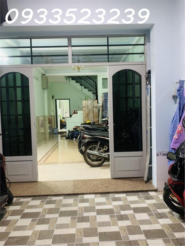 Bán Nhà Dương Quảng Hàm, P.5, GV - Phía sau Vincom Phan Văn Trị. DT: 4m x 20m trệt 3 lầu, giá 9,8