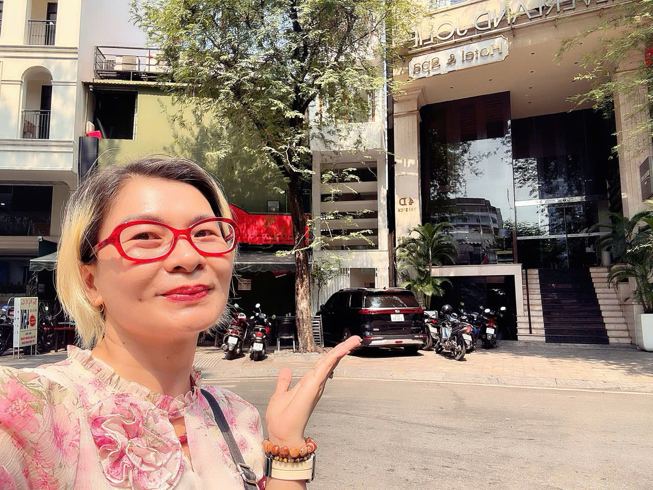 BÁN SIÊU PHẨM KHAN HIÊM- TÒA NHÀ 8 TẦNG CÓ HẦM THANG MÁY- MẶT TIỀN ĐÔNG DU, QUẬN 1- DT 77M2- VIEW