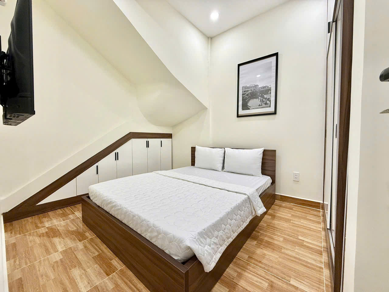 🏡 BÁN NHÀ SIÊU HOT – MAI THỊ LỰU, QUẬN 1 🏡