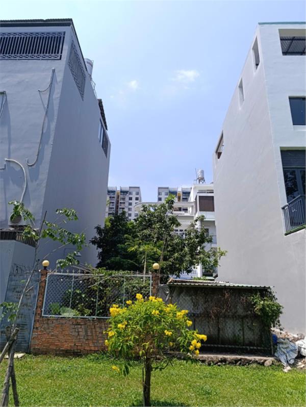BÁN ĐẤT (4,5X14M) LÊ ĐỨC THỌ , ĐƯỜNG NHỰA , XÂY CAO LẦU - DÂN TRÍ CAO - GIÁ 8 TỶ LH 0933523239