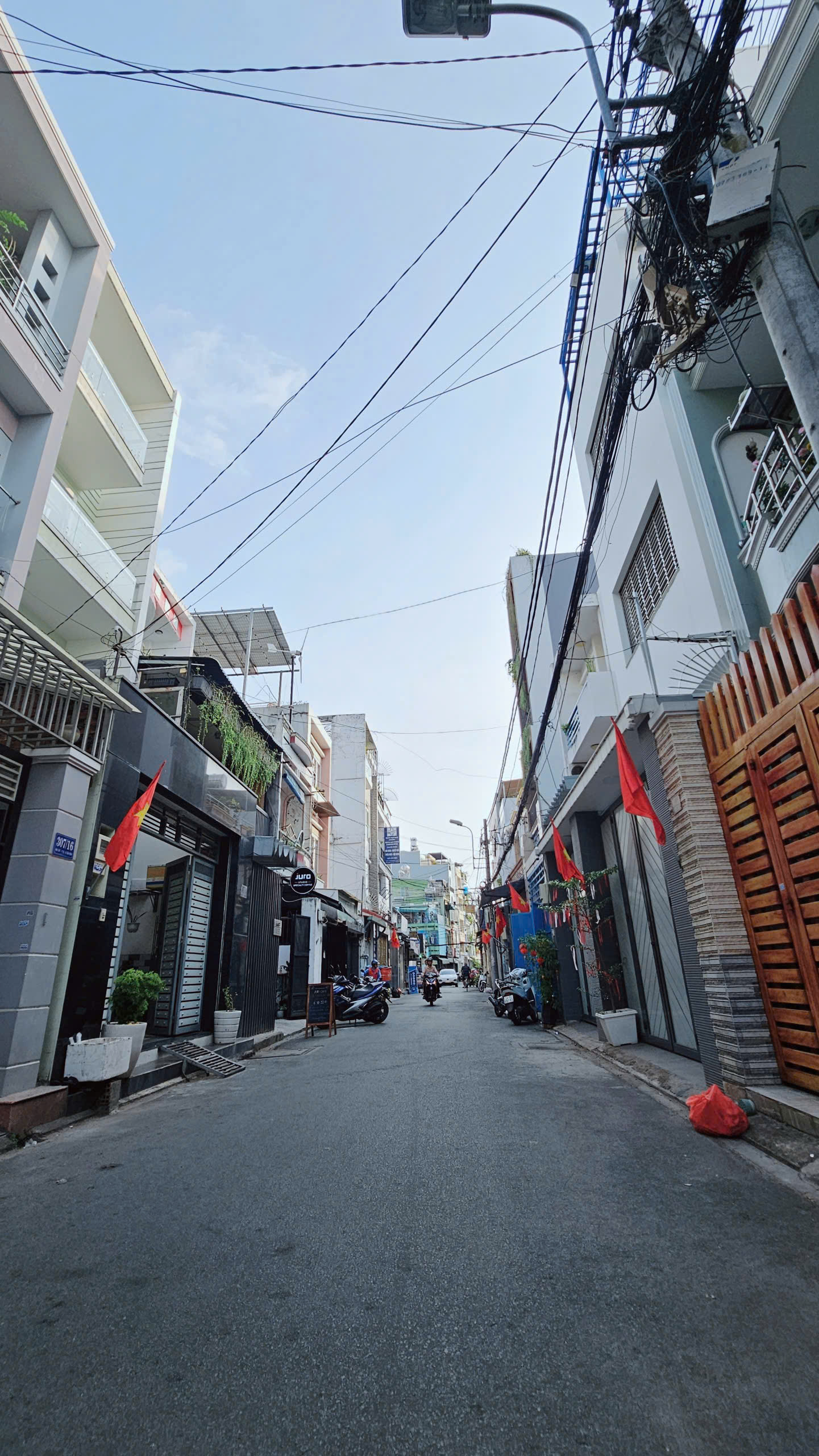 Chủ cần bán gấp! Nhà MT Bàu Cát 133m² – Giá 15 tỷ còn TL
