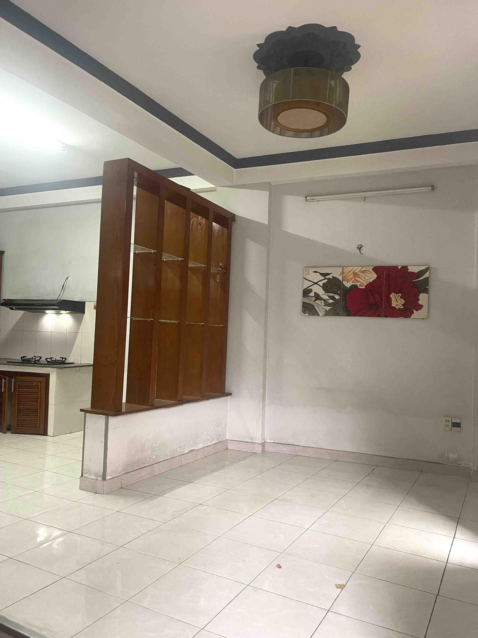 Bán Nhà Gần Phạm Văn Đồng – 3 Tầng – 3PN – Ngang 7m Bề Thế – Giá Chỉ 4.65 Tỷ