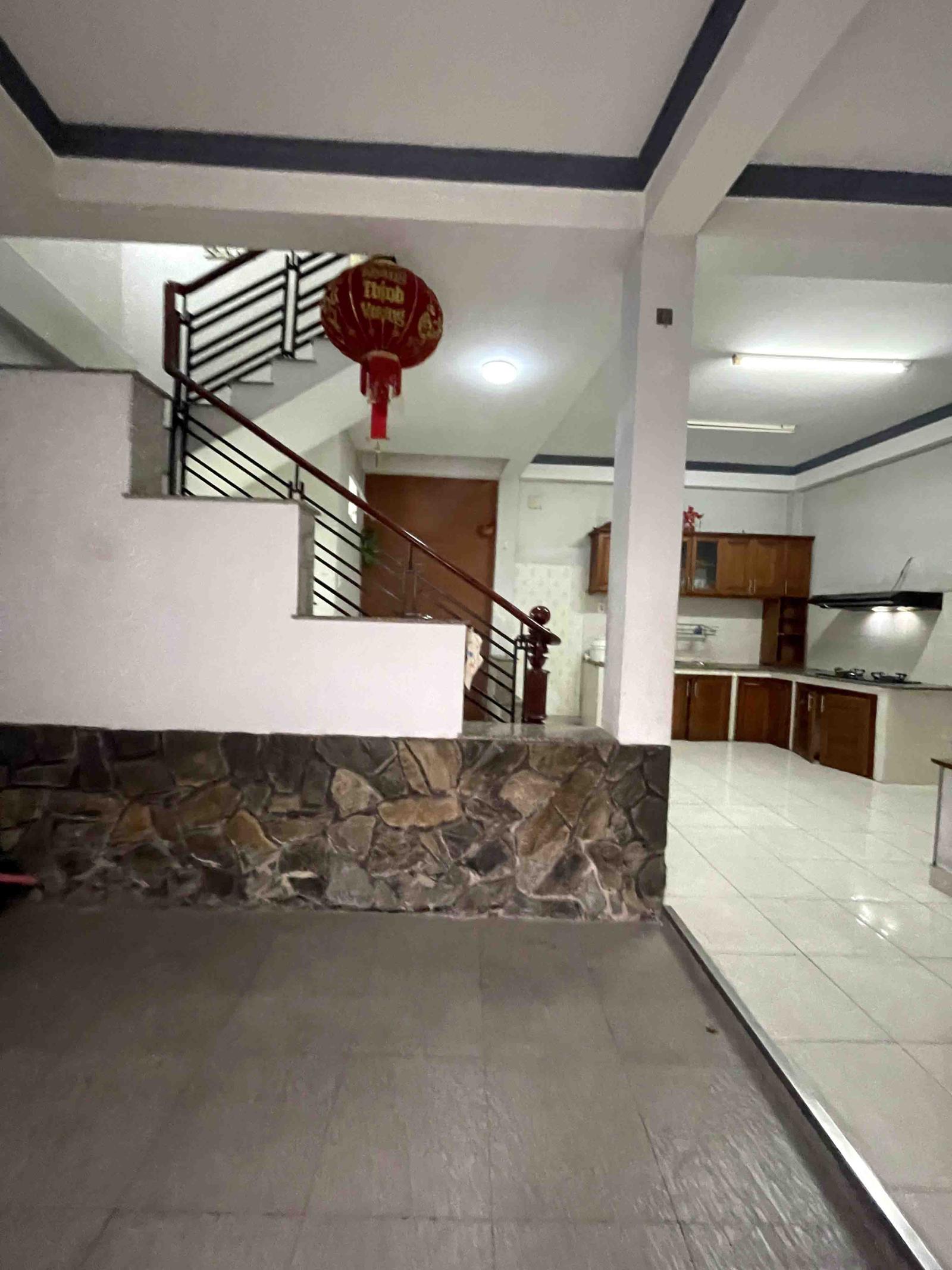 Bán Nhà Gần Phạm Văn Đồng – 3 Tầng – 3PN – Ngang 7m Bề Thế – Giá Chỉ 4.65 Tỷ