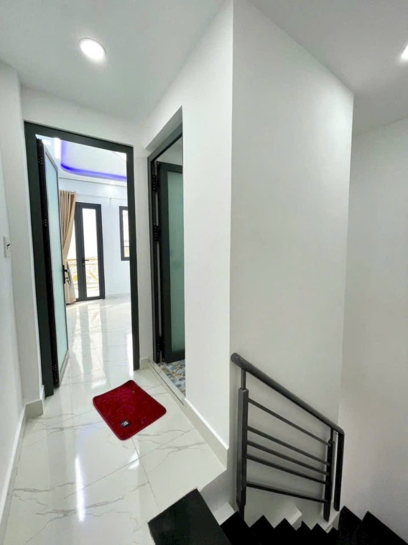 GIÁP CHỢ BÌNH TRỊ ĐÔNG 27M2 2 TẦNG SHR HOÀN CÔNG ĐỦ KO QH CHỈ 3.45 TỶ
