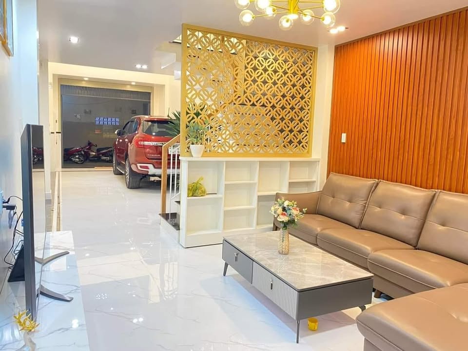 Bán nhà riêng tại Đường Ba Vân, Phường 10, Tân Bình, Tp.HCM