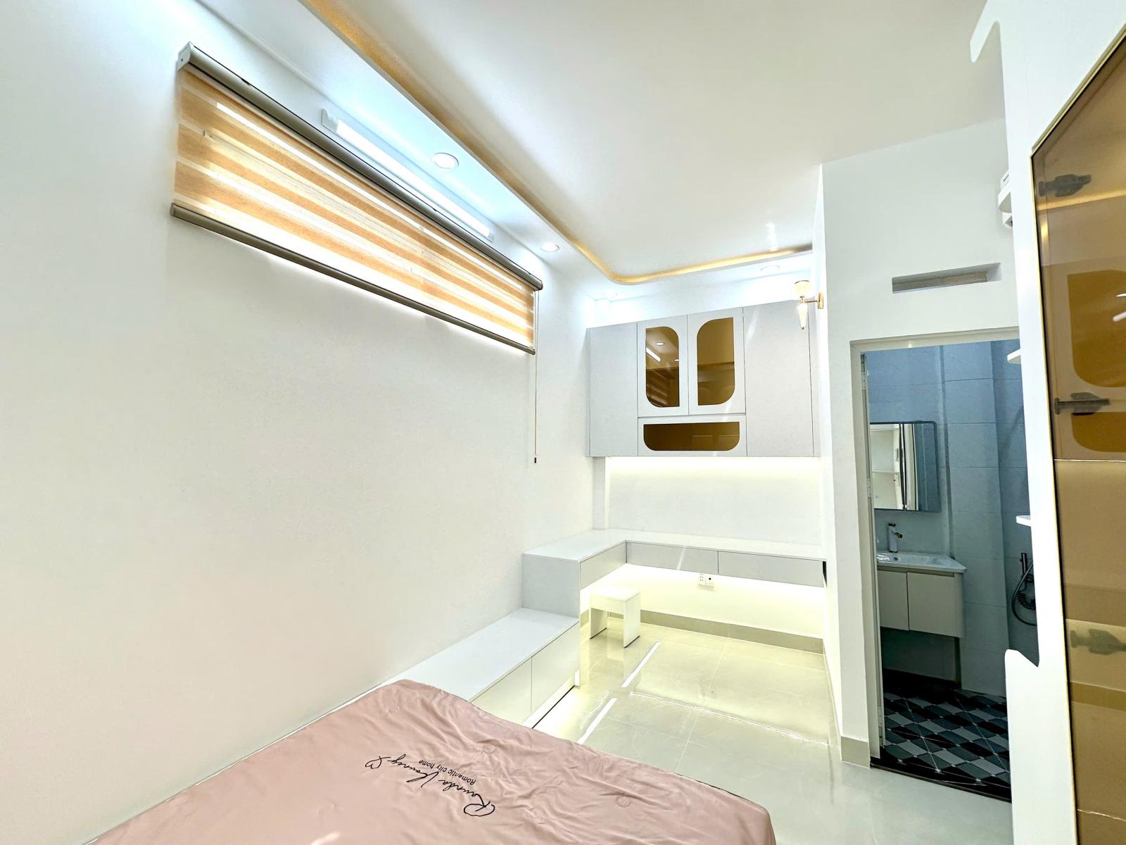 Q7 – NHÀ 4 TẦNG HẺM 5M -  NGAY NAM LONG, PHÚ THUẬN – Ô TÔ NGỦ TRONG NHÀ