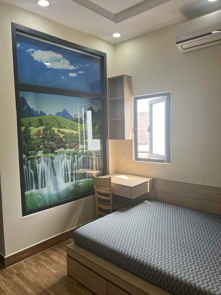 Bán nhà Gò Vấp, hẻm xe hơi Dương Quảng Hàm , gần ĐH Văn Lang,  100M2, 4 tầng, 10 tỷ