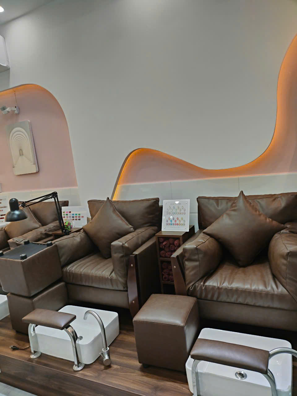 CẦN SANG NHƯỢNG TIỆM NAIL - MI - SPA QUẬN 9 – VÀO HOẠT ĐỘNG NGAY