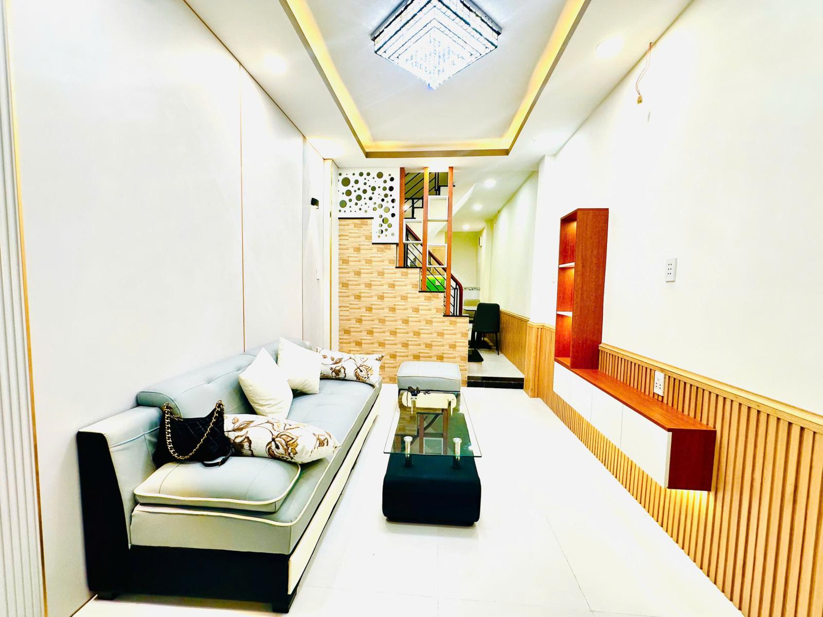 Bán nhà 2 tầng Đặng Văn Bi Thủ Đức - 41m2 Nở hậu - Trung tâm Trường Thọ - 4.8 Tỷ