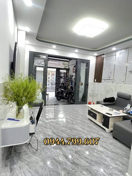 NHÀ S.Ổ H.Ồ.N.G R.I.Ê.N.G - CẠNH QUẬN 7 - HƠN 4 TỶ - Dương Cát Lợi