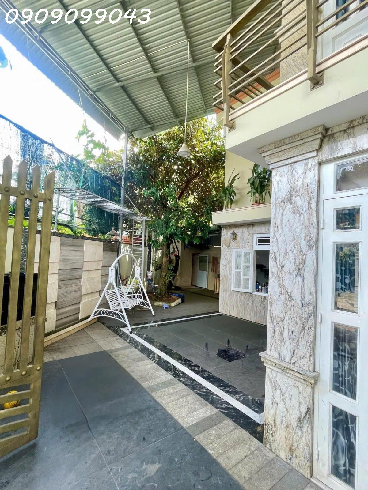 🏠SÁT MẶT TIỀN TIỀN PHAN VĂN HỚN-145M2
PHÙ HỢP XÂY BIỆT THỰ-NGANG KHỦNG 8M NỞ HẬU 15M