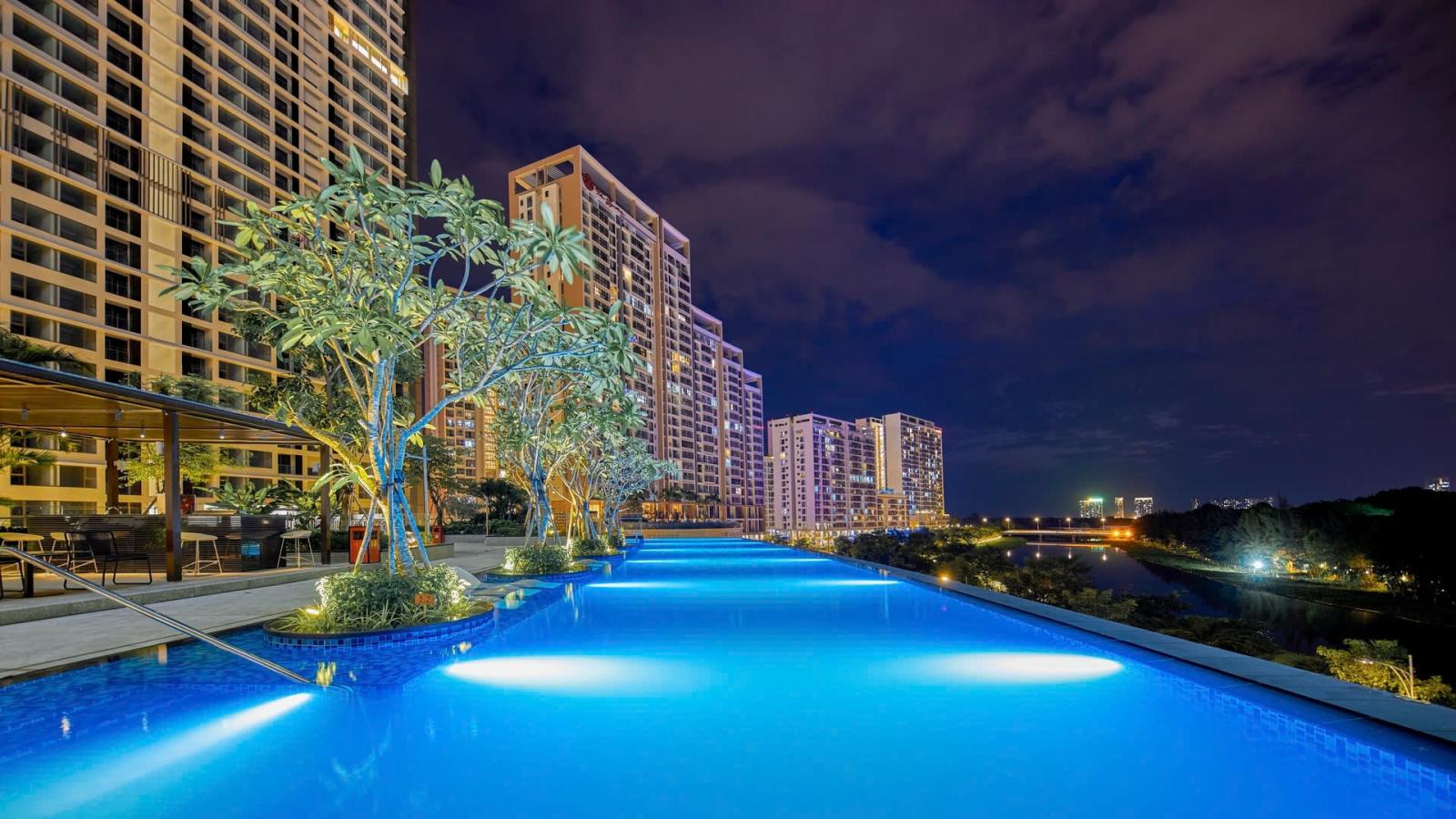 Bán căn hộ midtown,phú mỹ hưng,lầu cao,view biệt thự,ô xe,89m2,8.7 tỷ.Lh 0903920635