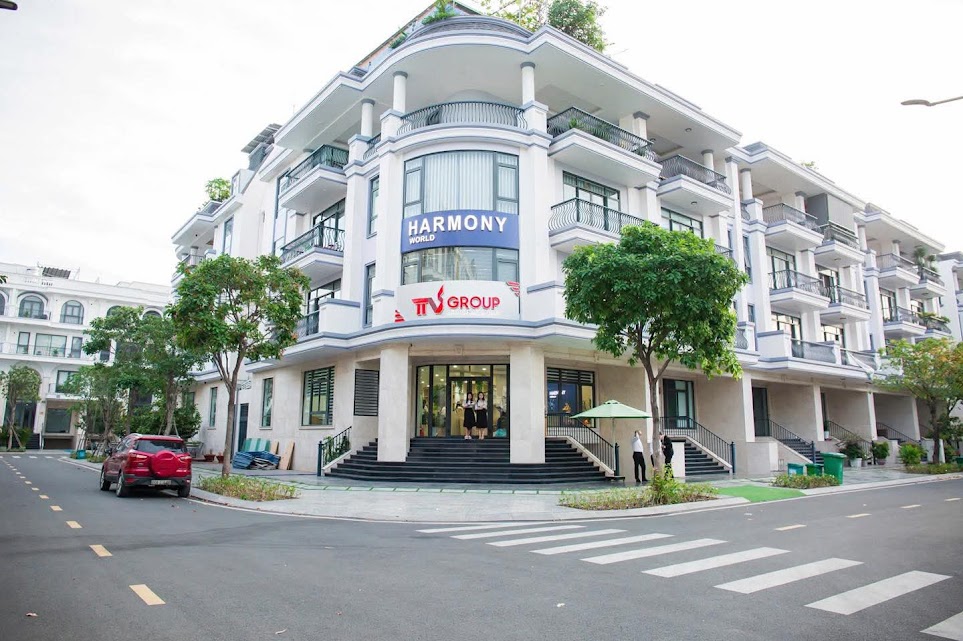Nhà phố hầm 5 tầng góc 2 mặt tiền 40 Đường 40, KĐT Vạn Phúc City