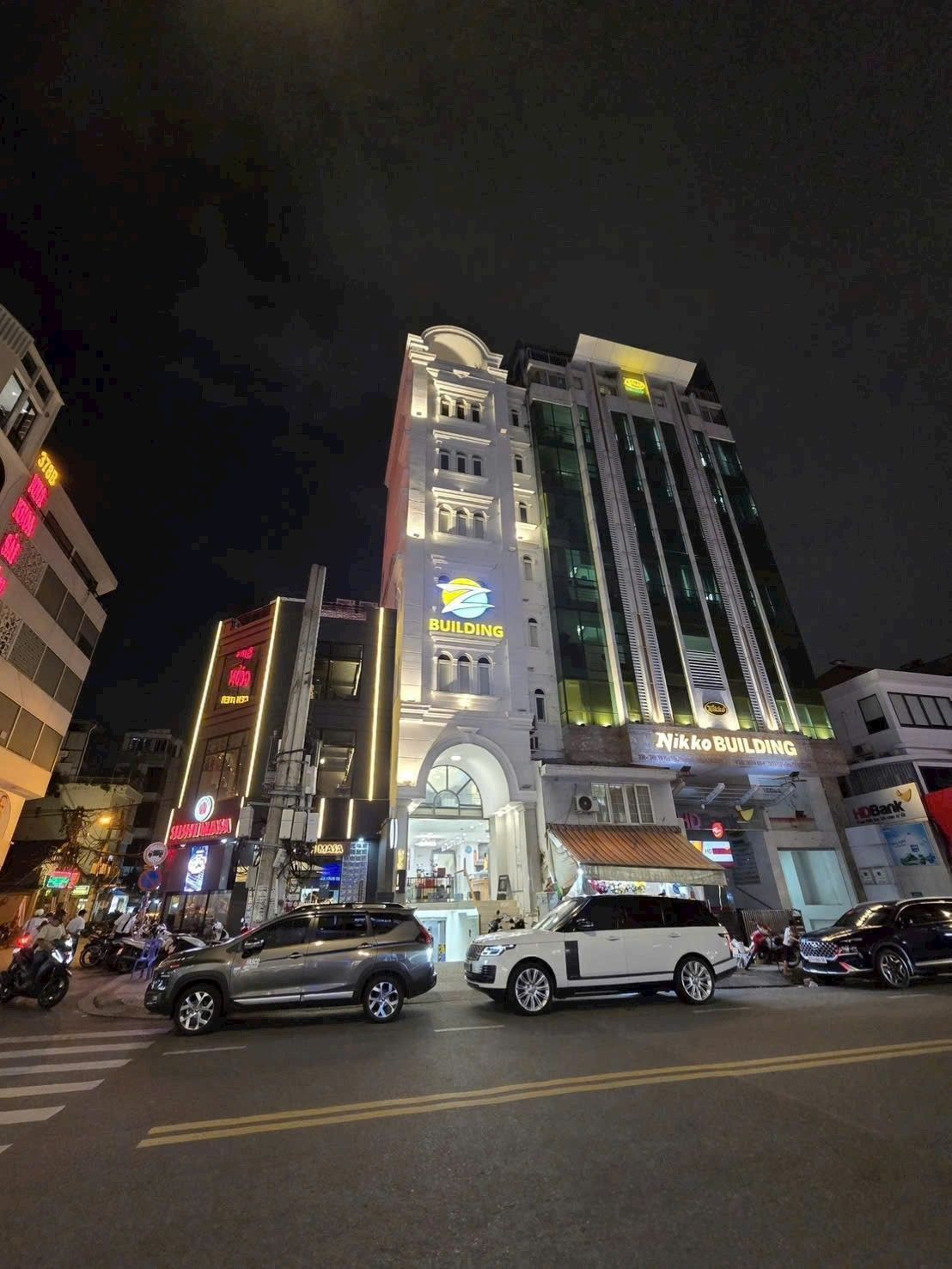 376 Võ Văn Tần, Phường 5, Quận 3 diện tích 4,64m x 17,3m