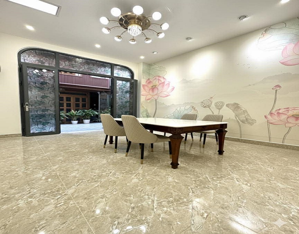 Bán CHDV HXH đường Calmette, Nguyễn Thái Bình, Q1 cũ, 50m2, 4 tầng, cực đẹp