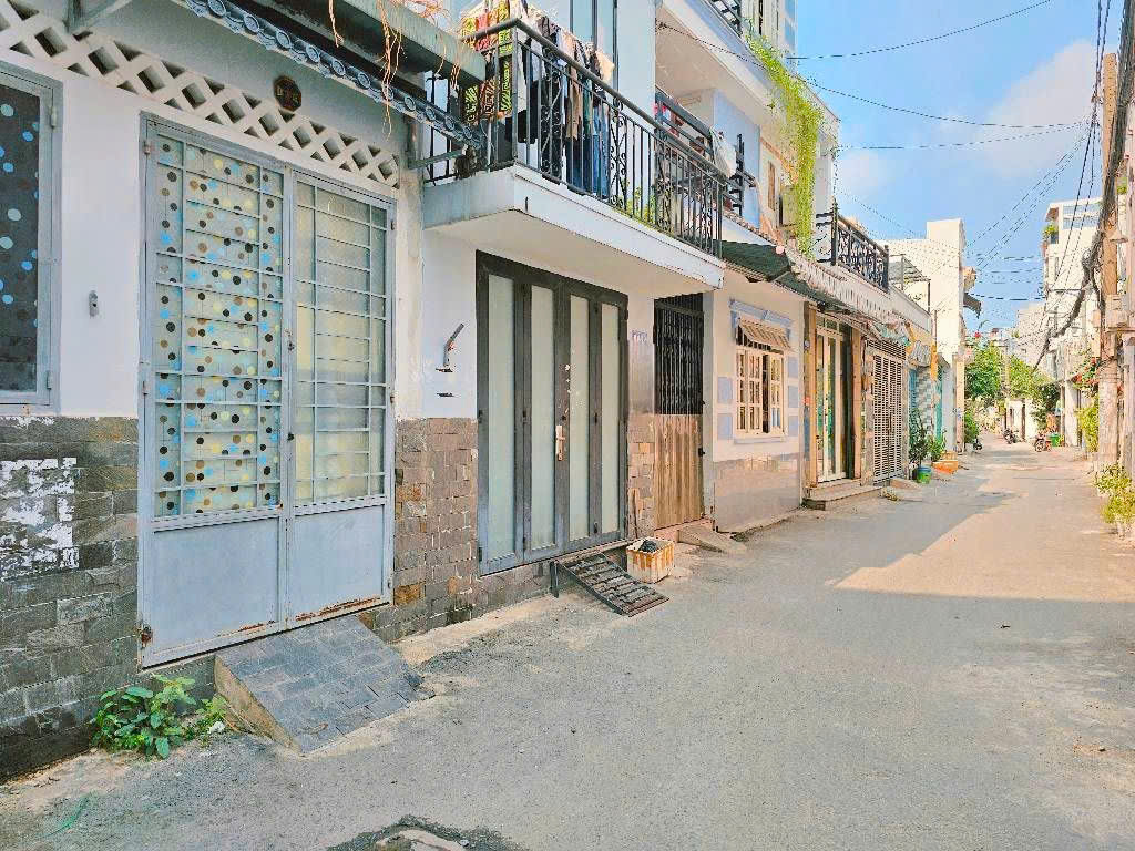 💥  Bán nhà mới 2 tầng- ô tô đỗ cửa Bùi Quang Là- Gò Vấp- Giá 3 tỷ 68 tl