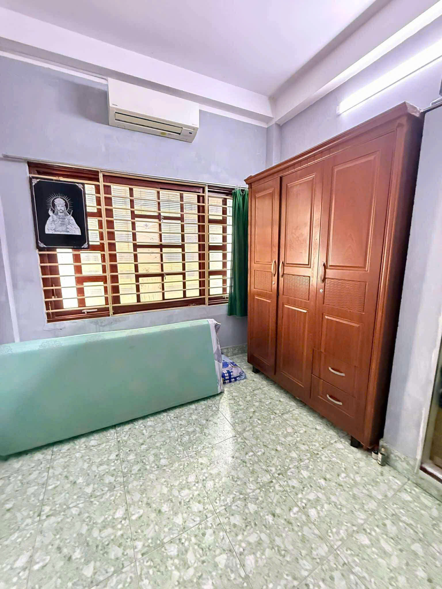 Tân Bình - 2 Mặt Hẻm Xe Hơi - Tiện Ở Và Kinh Doanh - 5PN - Nhỉnh 8 Tỷ