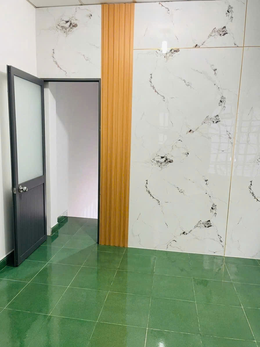 Nhà mới rất rộng 4,5mx11m rất đẹp ở tân thới hiệp q12