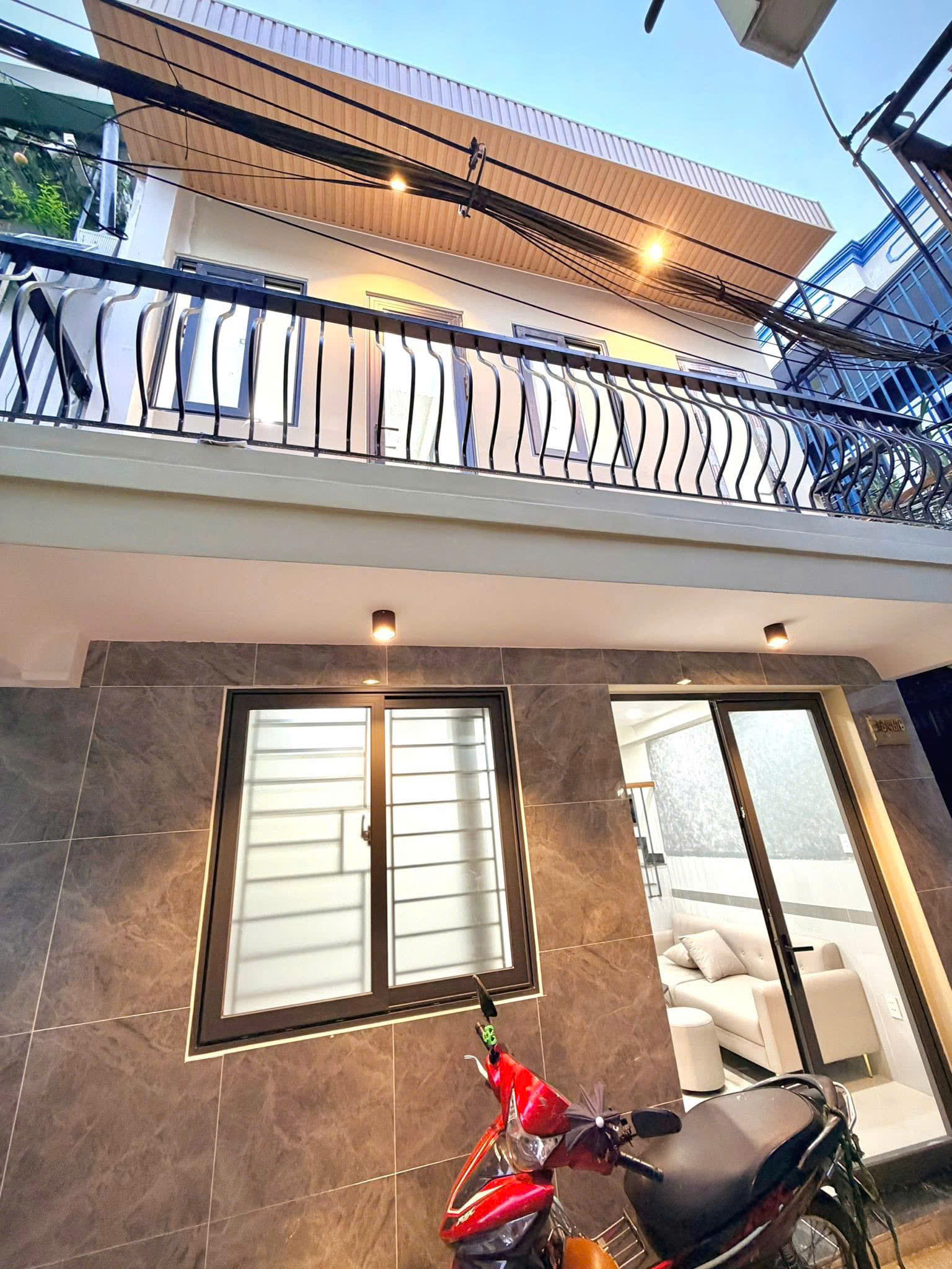 Nhà hẻm 3m Thông, Đường Số 5, Bình Hưng Hòa A, ( 1 Lầu, DT5x5,5m, 2PN, 2WC )