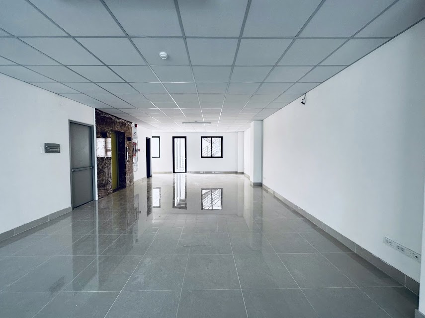 🏢 BUILDING 13-15 TRẦN KHẮC CHÂN QUẬN 1