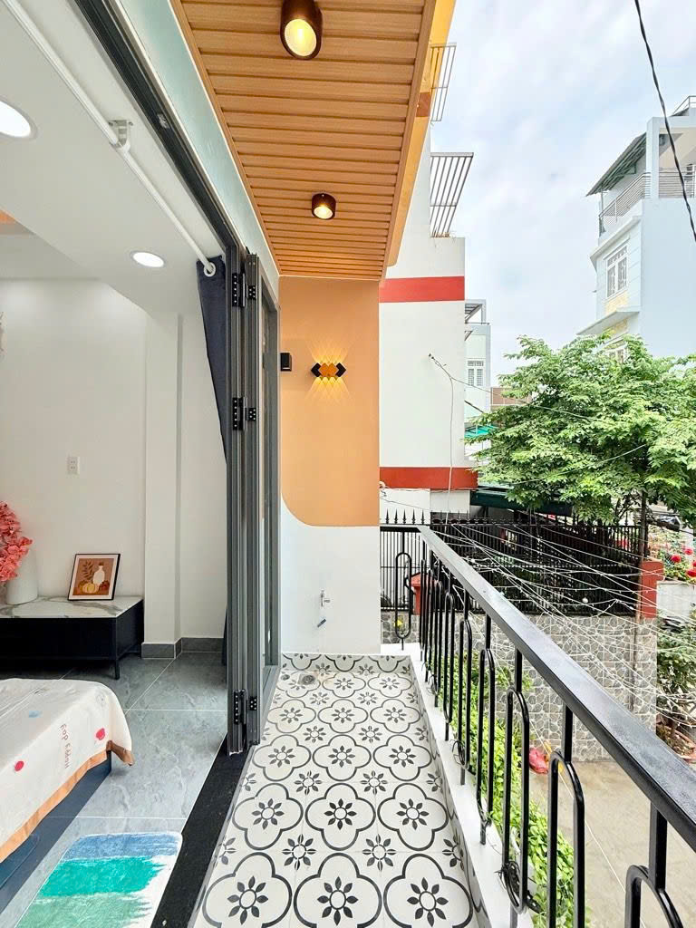 SIÊU PHẨM PHAN VĂN TRỊ PHƯỜNG 11 BÌNH THẠNH - FULL NỘI THẤT SANG XỊN