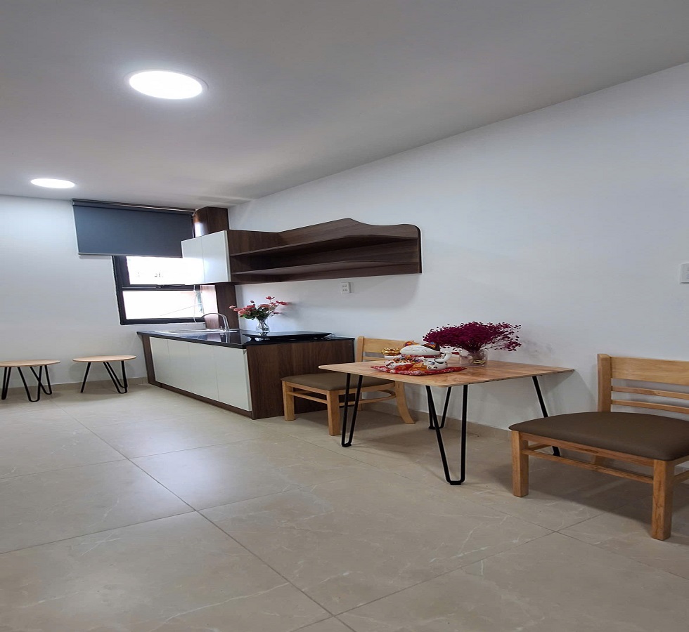 Bán CHDV HXH 2 mặt hẻm, Phạm Văn Bạch, P. Tân Sơn, TP HCM, 95m2, 6 tầng, thang máy 