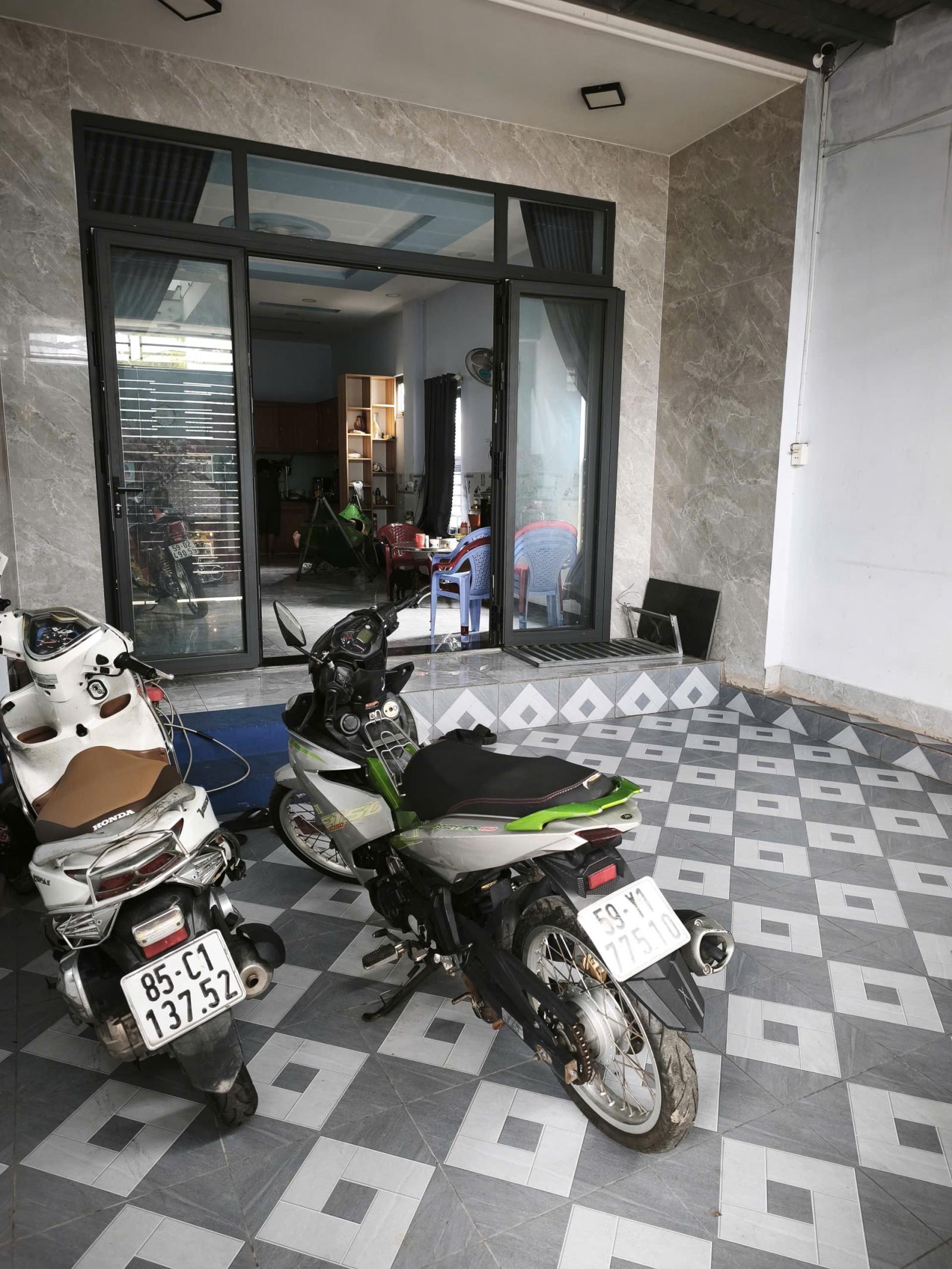Bán 2 căn đôi Mặt Tiền Nguyễn Thị Hai 203m², Trung Tâm Hóc Môn