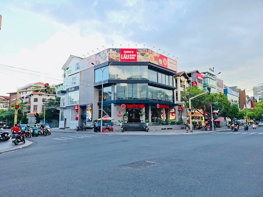 195–197 Phan Xích Long, Phường 2, Quận Phú Nhuận