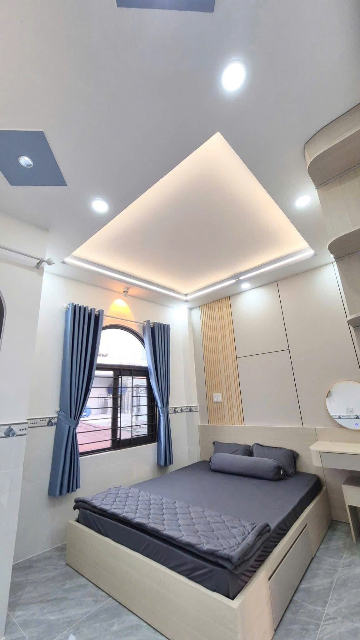 Bán nhà mới 3.4*11m hẻm Hưng Phú P10Q8 P.Chánh Hưng full nội thất