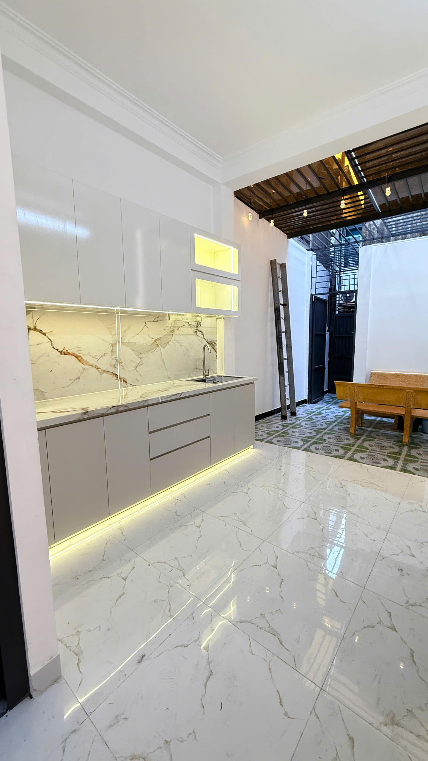 Nhà 2lầu/ST SHHC Hưng Phú P10Q8 P.Chánh Hưng