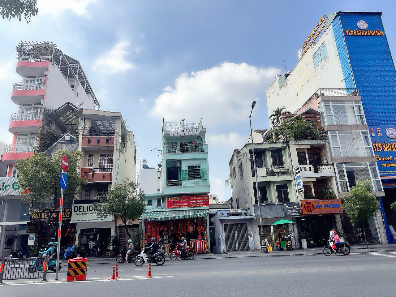 BÁN NHÀ 5 TẦNG MẶT TIỀN Đ.NAM KỲ KHỞI NGHĨA, QUẬN 3 - DT 90M2  FULL THỔ CƯ - VỊ TRÍ SIÊU ĐẸP -