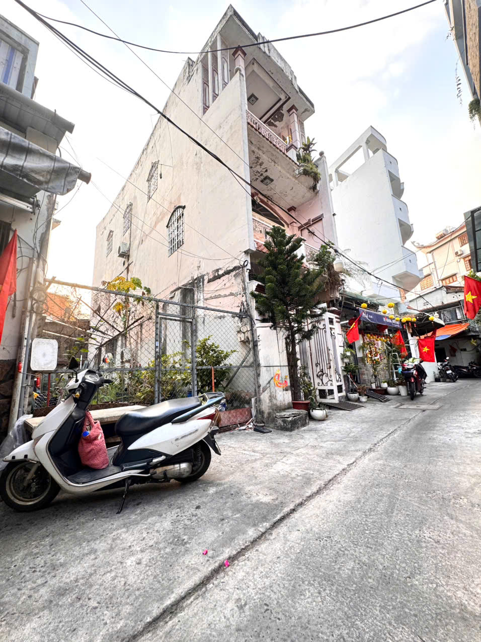 CHÍNH CHỦ BÁN ĐẤT ĐẸP 5M*17M MẶT TIỀN HXH Đ.LÝ CHÍNH THẮNG THÔNG HOÀNG SA, QUẬN 3 - KHU VỰC XD CAO