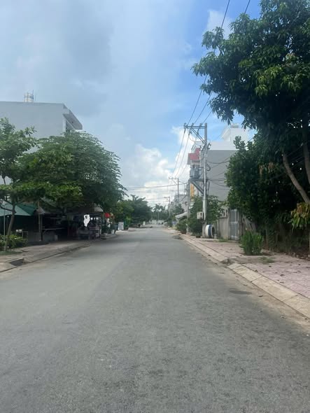 RẺ NHẤT KHU CHỢ LONG PHƯỚC – Q9
