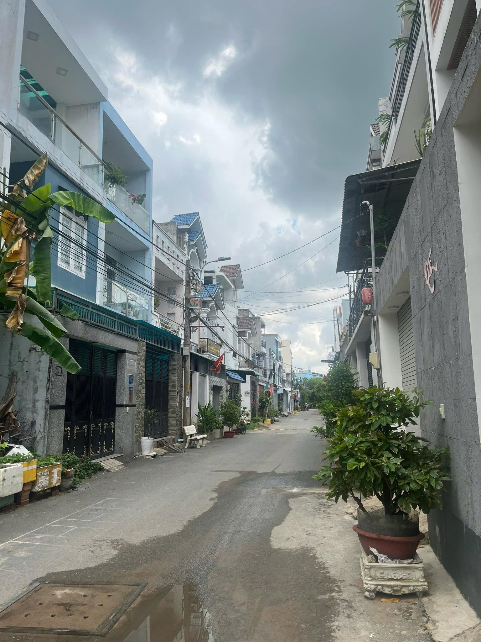 BÁN LÔ ĐẤT TRƯỜNG LƯU – LONG TRƯỜNG, Q9
