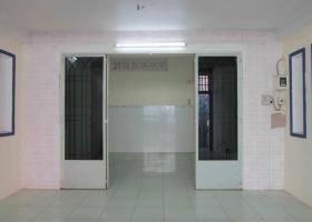 Nhà sổ hồng riêng, dt 4x17m, sát chợ Củ Cải Hóc Môn 1087971