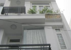 Bán nhà mặt tiền đường Nguyễn Công Trứ góc Pasteur quận 1 DT 4,2x17,5m 1320589