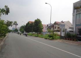 Nhà cấp 4 diện tích 12x25m mặt tiền Lý Phục Man, phường Bình Thuận, Q7 2235167
