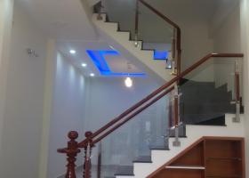 Nhà riêng Hiệp Bình - Phạm Văn Đồng đang ở bán gấp gồm 1 trệt, 2 lầu, giá rẻ 5 tỷ, SH nhà 2016 2364348
