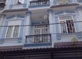 Bán nhà mới 3 lầu sân thượng, Lê Văn Lương, vị trí đẹp 2399468