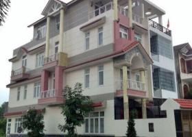 Bán nhà mặt tiền quận Bình Tân, đường Trương Phước Phan, gần chợ 4x28m, 3 lầu, khu KD sầm 2381008