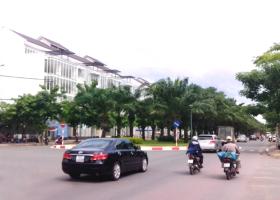 Bán Biệt thự mặt tiền đường Nguyễn Văn Linh, P. Tân Thuận Tây, Quận 7 - 0978633963 2474023
