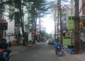 Bán khách sạn đường số 6B, KDC Trung Sơn, 5x20m, trệt + 3 lầu, giá 18 tỷ. LH: 0906.897.839 Ngọc 2495121