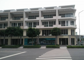 Cần bán nhà phố thương mại Sala Đại Quang Minh. Diện tích: 5x20m, 1 hầm, 1 trệt, 3 lầu 2498920