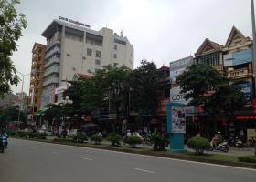 Bán nhà mặt tiền đường Hùng Vương, quận 5, sổ hồng chính chủ, DT 70.1m2 2727991