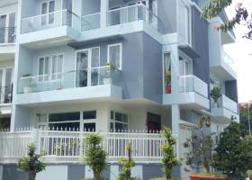 Bán nhà đẹp, hầm, 3 lầu, giá rẻ, KDC ven sông Sadeco, p. Tân Phong, quận 7 2891112