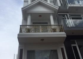 Kẹt tiền cần bán nhanh căn nhà phố 4 lầu Hoàng Quốc Việt 4,3x13m. Giá 4,5 tỷ 2899122
