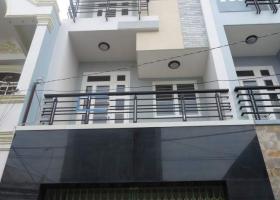 Định cư trong tháng, bán gấp nhà HXH Nguyễn Trãi Q5, khu căn hộ dịch vụ, DT: 4 x18m nhà 3 lầu mới 2961636