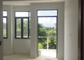 Cần bán nhà mới đẹp 3 lầu nằm mặt tiền nội bộ 10m, Huỳnh Tấn Phát, DT 4x15m. Giá 3,2 tỷ 3015280