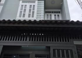 Bán nhà MT đường Huỳnh Văn Bánh, P. 11, Q. Phú Nhuận, DT 6.8x22m, trệt 1 lầu cũ, nở hậu 7m 3094552
